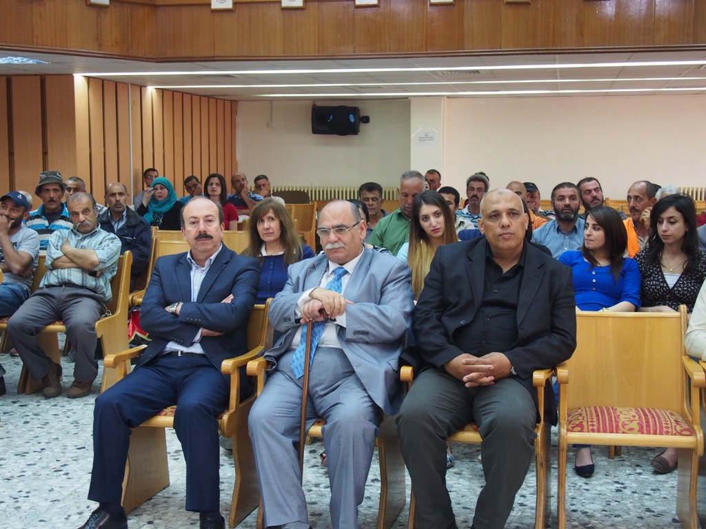 ضمن فعالية يوم العمال في بلدية بيت لحم بابون تثمن عالياً مجهود موظفي وعمال البلدية وتُكرم أحد عمالها لأمانته