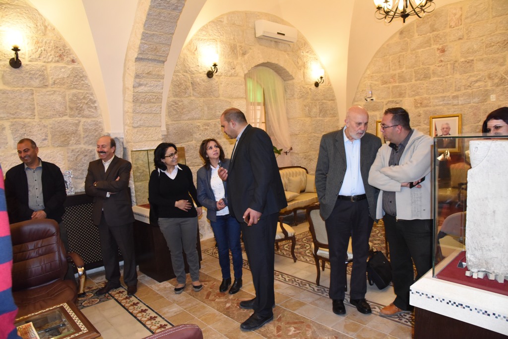 معايعة وبابون وجحا ونصار يوقعان مذكرة تفاهم بخصوص كنيسة المهد