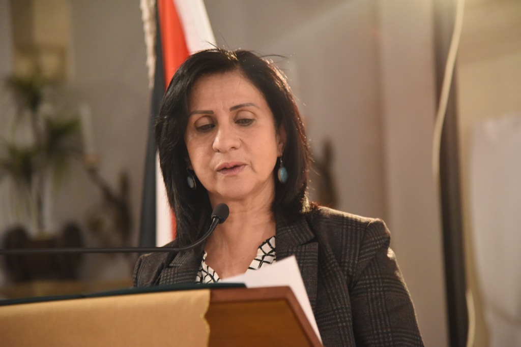  في إطار إتفاقية التوأمة بين بلديتي بيت لحم وهابسالو الأستونية عرض موسيقي ينادي بالسلام والمحبة في جامعة بيت لحم