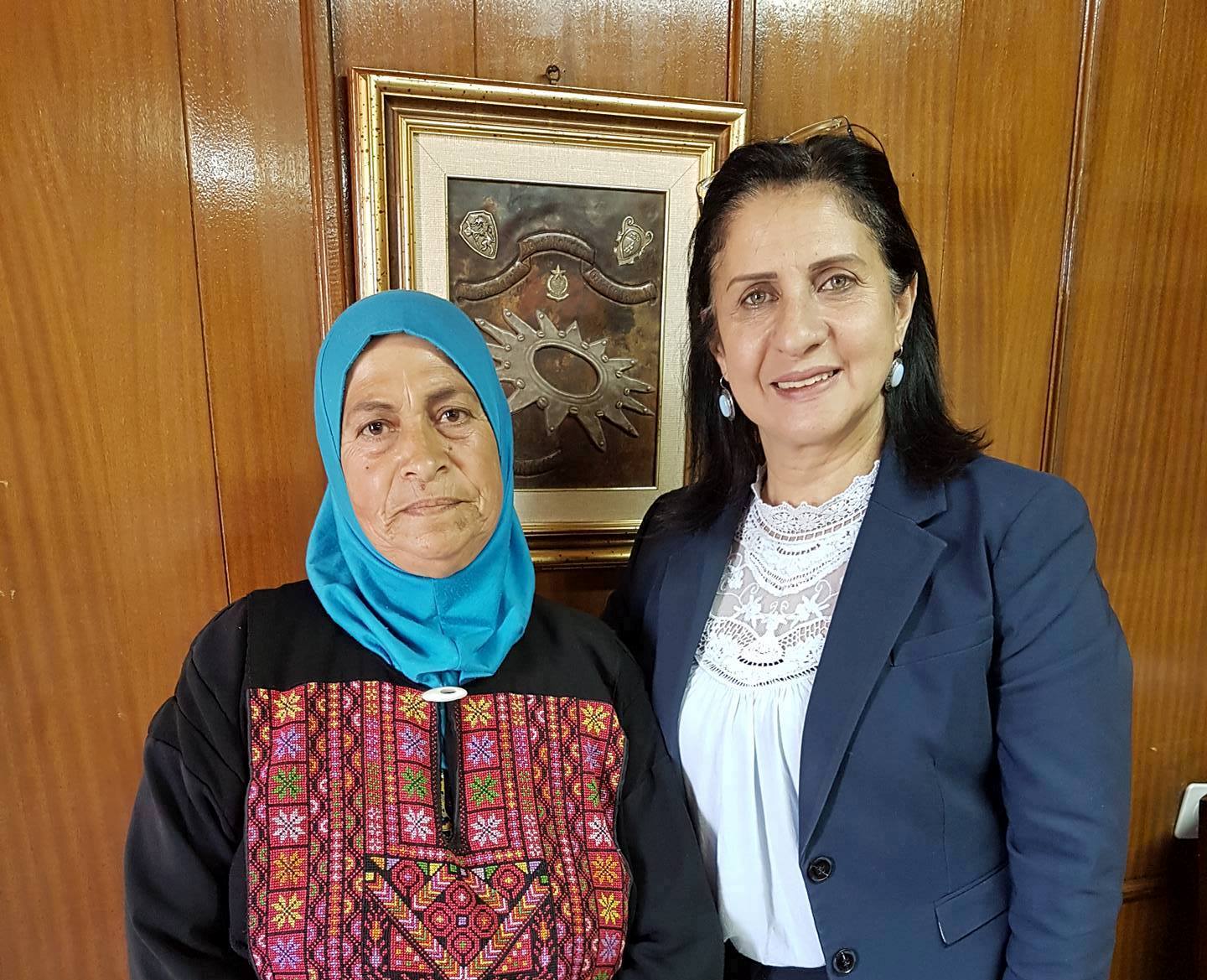 رئيسة بلدية بيت لحم تستقبل رئيسة مجلس قروي المعصرة المنتخبة مؤخرا 