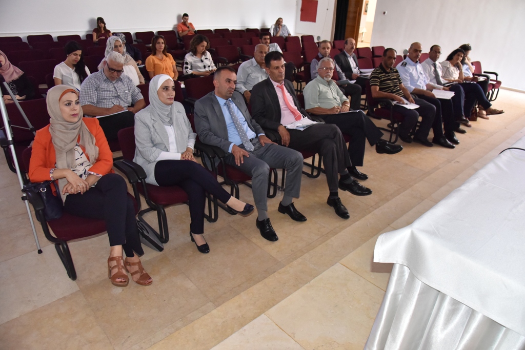 لقاء تعريفي بقانون التراث الثقافي المادي بهدف الحفاظ على الموروث الثقافي في مركز السلام/ بيت لحم   