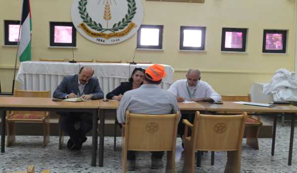 بلدية بيت لحم تعقد لقاء عاماً مع المواطنين لمناقشة المواضيع الطارئة الخاصة بهم