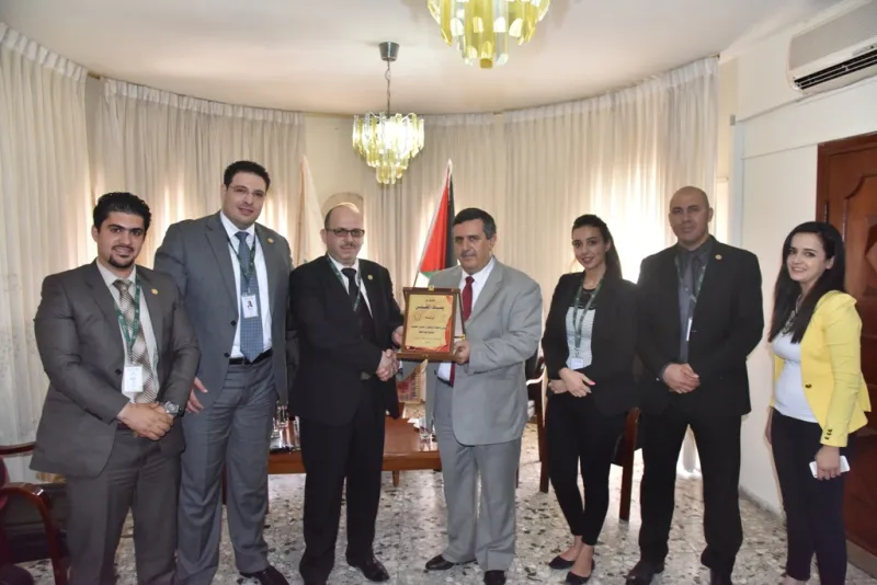 رئيس بلدية بيت لحم يستقبل وفد بنك القدس