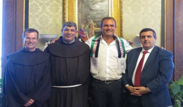 لقاء يجمع بين رئيسي بلديتي بيت لحم ونابولي الإيطالية 