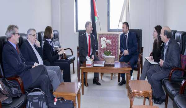 حنانيا ومرقص يستقبلان وفداً من فيينا ويبحثان سبل التعاون المشترك 