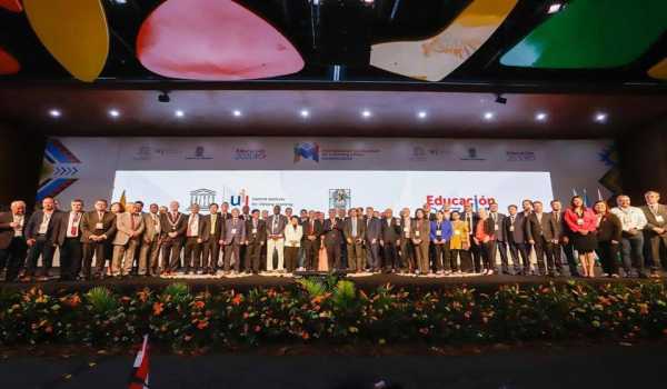 رئيس بلدية بيت لحم يشارك كمتحدث في المؤتمر الدولي الرابع للمدن التعليمية في كولومبيا