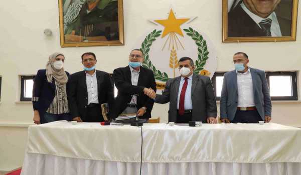 بلدية بيت لحم توقع إتفاقيتين لإنشاء والإشراف على مشروع مسلخ بلدي